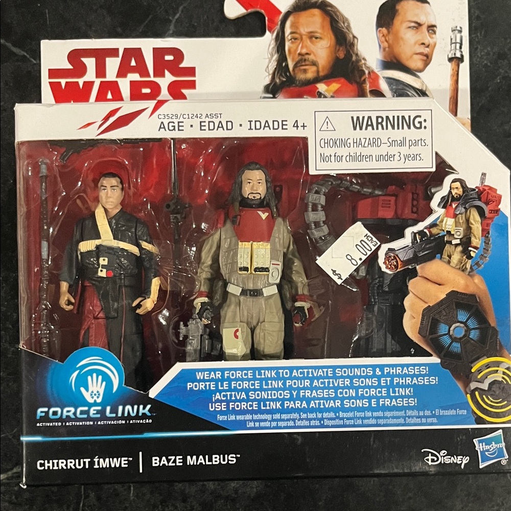 Hasbro Star Wars Action Figures with Force Link